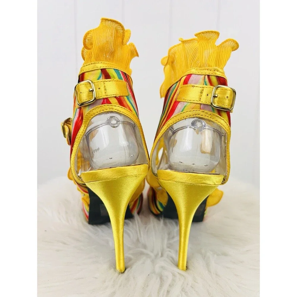 Glamorous Wild Rose Platform Stiletto Heels Ruffled Ankle Strap Size 9